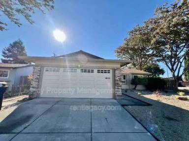 Main picture of 2459 Gulf Dr