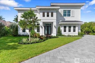 Main picture of 10420 SE Ridgeview Cir