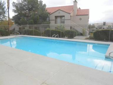 Main picture of Lakeview