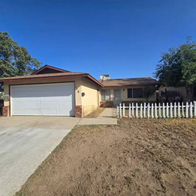 Main picture of 116 E Roberts Ln