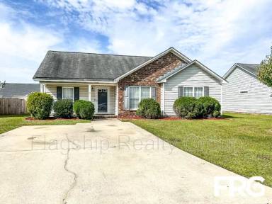 Main picture of 3698 Highland Dr