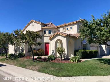 Main picture of 6077 Silveroak Cir