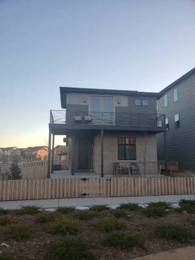 Main picture of 6036 N Nepal St