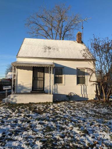 Main picture of 5045 Farmbrook St