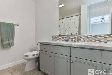 Main picture of 5086 Guava Ave