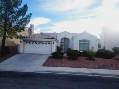Main picture of 2260 Norway Pine Ct