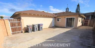 Main picture of 801 Ivywood Dr