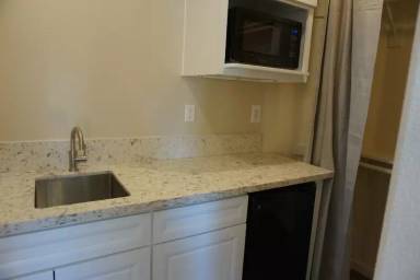 Main picture of 2035 Lassen Dr