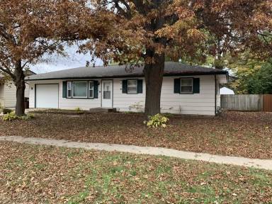 Main picture of 2104 Devon Ave
