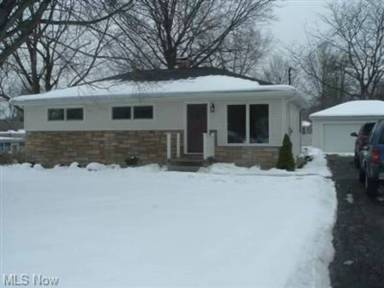 Main picture of 3338 Draper Ave SE