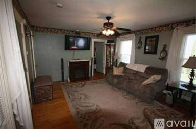 Main picture of 35 Pearl St
