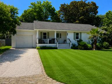 Main picture of 1133 Shoreside Way