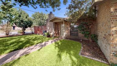 Main picture of 614 San Saba Ct