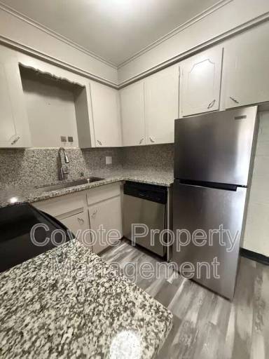 Main picture of 1737 S Peoria Ave