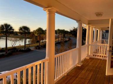 Main picture of 2120 Blakers Blvd