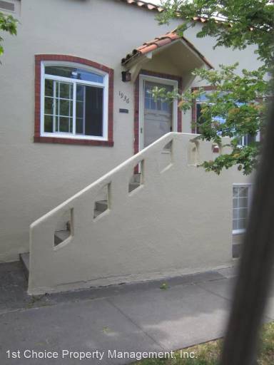 Main picture of 1936 Erie St