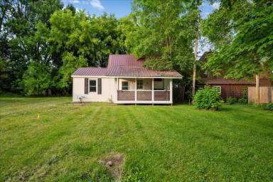Main picture of 432 Lincoln Ave