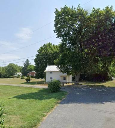 Main picture of 15610 Cresap Ave