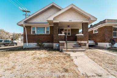 Main picture of 2902 Lincoln Ave