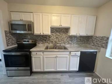 Main picture of 5103 Grafton Ave
