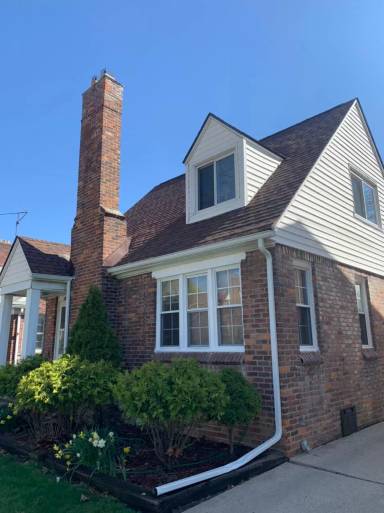 Main picture of 18046 Blackmoor St