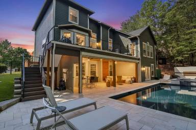 Main picture of 786 Fairway Point Dr