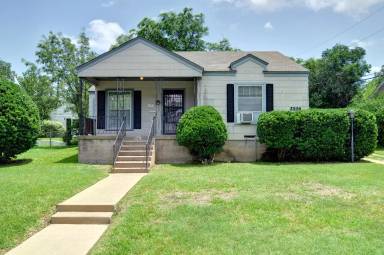 Main picture of 3555 Winston Rd