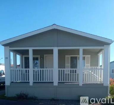 Main picture of 9540 Avonne Ave