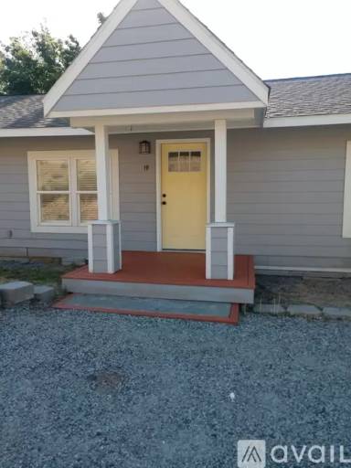 Main picture of 19 Riverview Dr