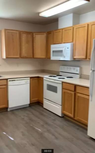 Main picture of 53 Appleway Dr