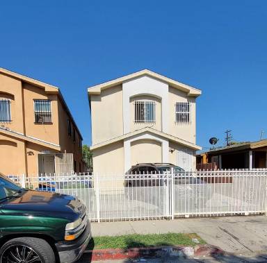 Main picture of 10604 Hickory St