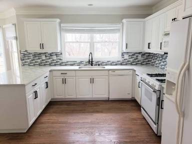 Main picture of 1352 Hearthstone Way NW