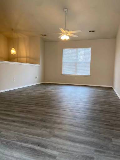 Main picture of 5015 Redbud Rd