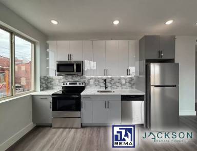 Main picture of 675 N 41st St.