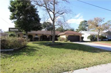 Main picture of 12352 Toucan Dr