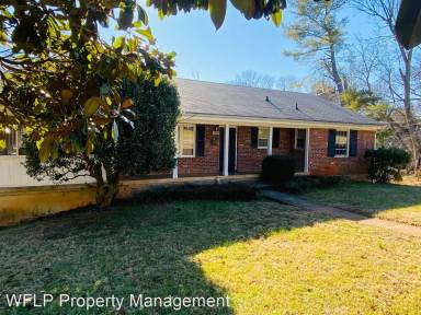 Main picture of 124 Briarwood St