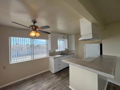 Main picture of 2248 Atlantic Ave