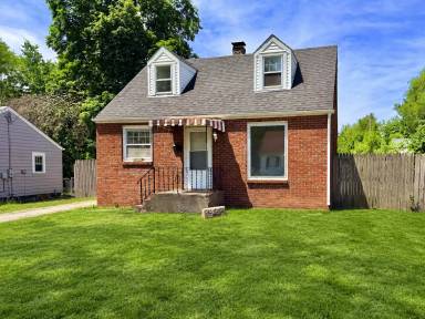 Main picture of 2809 Bildahl St