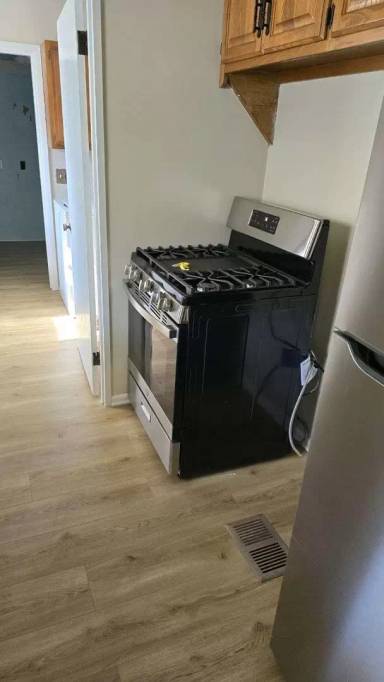 Main picture of 2719 Markay St SE