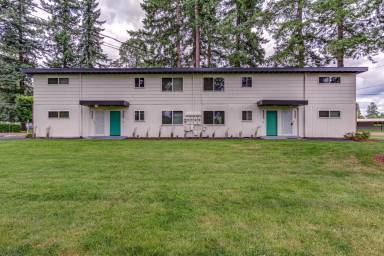 Main picture of 8901 NE 36th St