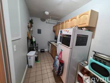 Main picture of 1615 Commonwealth Ave