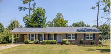 Main picture of 407 Holly Dr