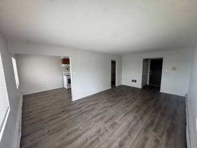 Main picture of 495-525 Madison Ave Apartments