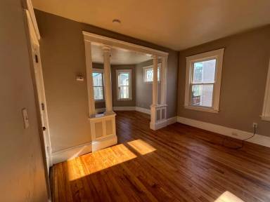 Main picture of 17 Plantation St