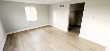 Main picture of 160 Roberta Ave