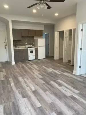 Main picture of 3449 N Elaine Pl