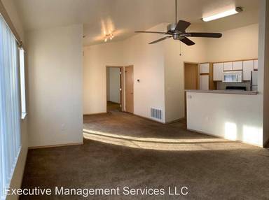 Main picture of 1837 N Farwell Ln