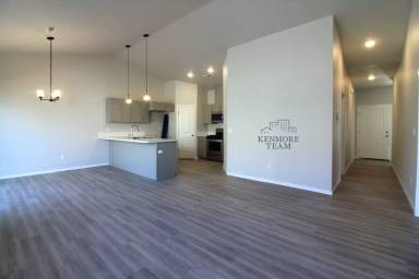 Main picture of 5533 Remington Dr