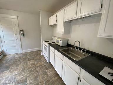 Main picture of 420 Emmet St