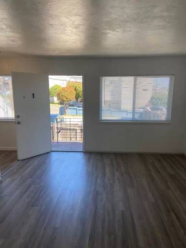 Main picture of 505 Baden Ave